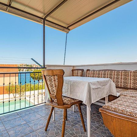 Nice Home In Zatoglav With House Sea View Podglavica Exterior foto