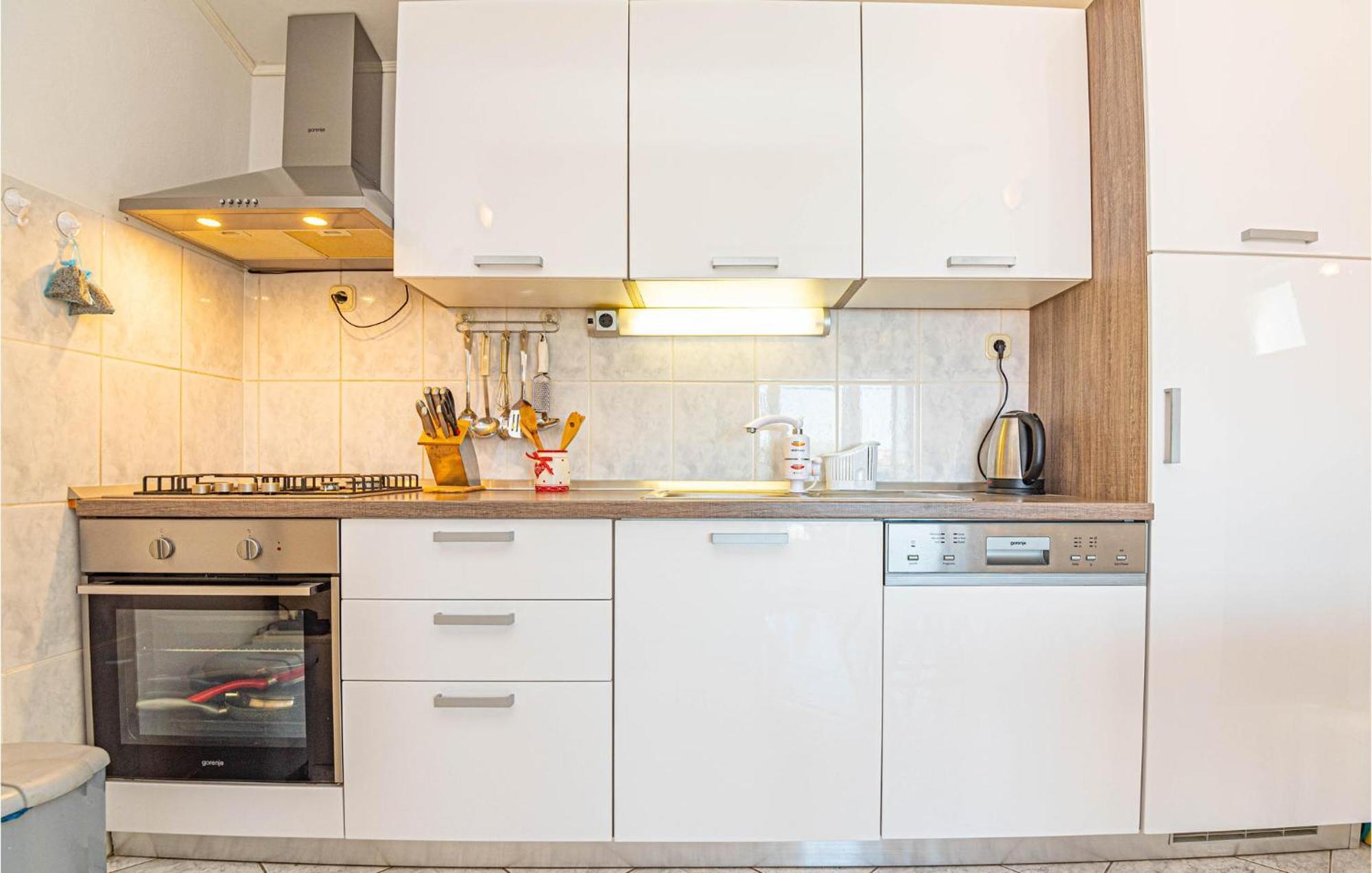 Nice Home In Zatoglav With House Sea View Podglavica Exterior foto