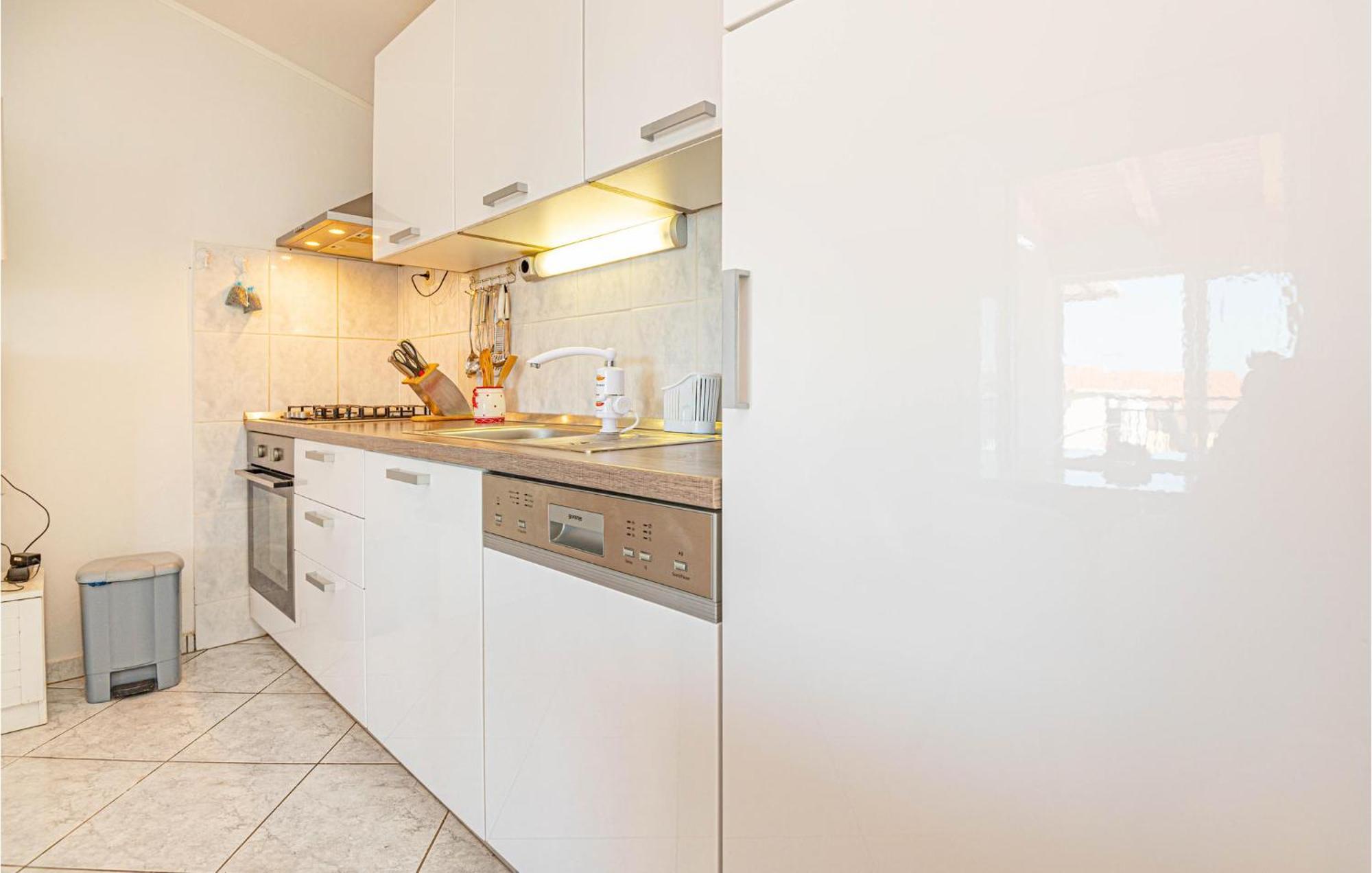 Nice Home In Zatoglav With House Sea View Podglavica Exterior foto