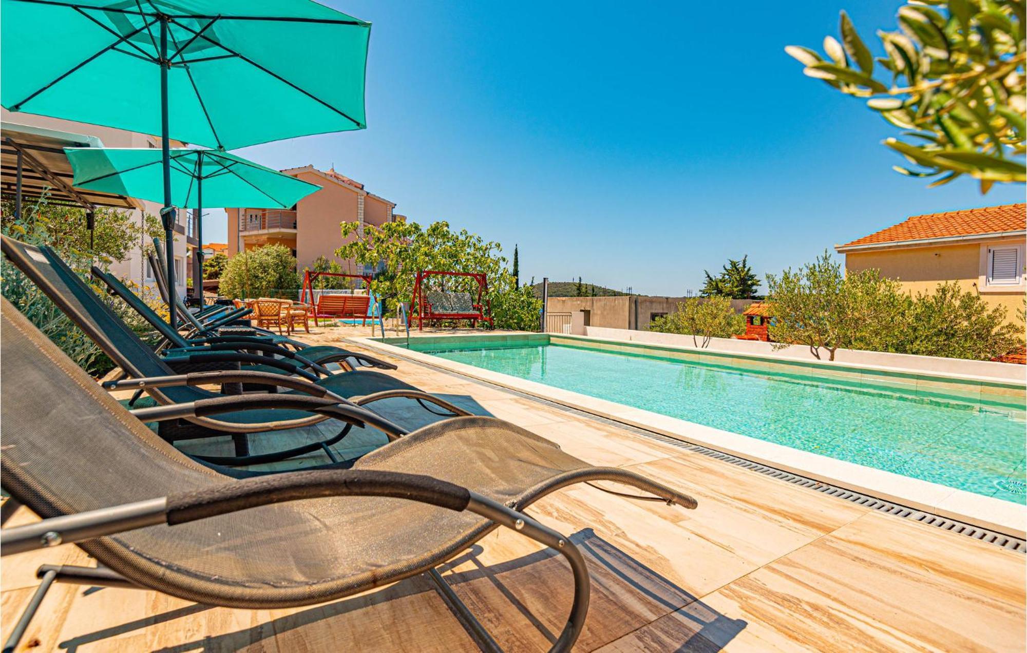 Nice Home In Zatoglav With House Sea View Podglavica Exterior foto